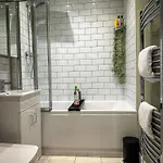 公寓 Warm & Cosy, 2 Bed